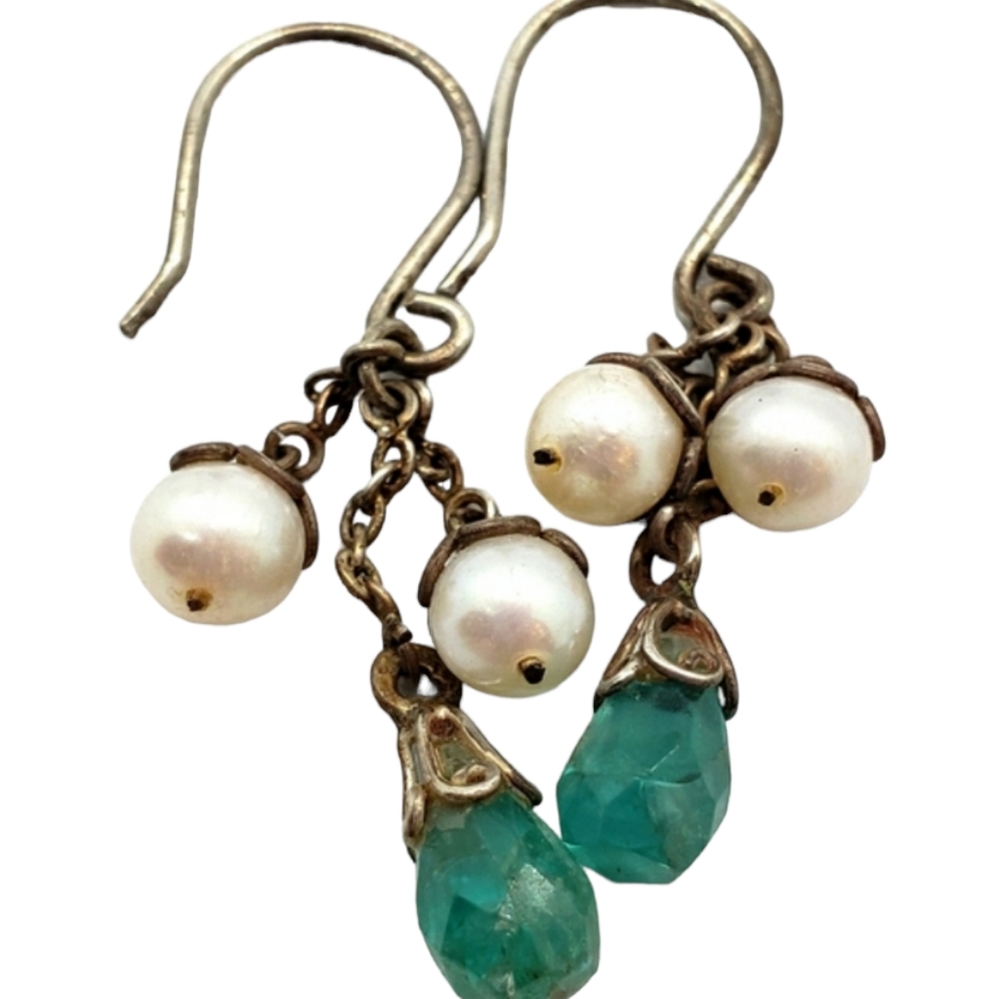 Apatite & Pearl Dangle pierced earrings